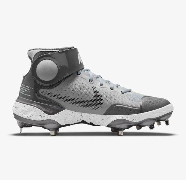 new men's 10 Nike Alpha Huarache Elite 3 React Mid Baseball Cleats