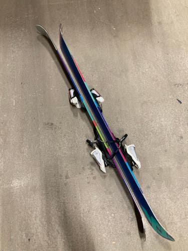Used Kid's Less than 140 cm Marker 128 All Mountain & Carving Skis