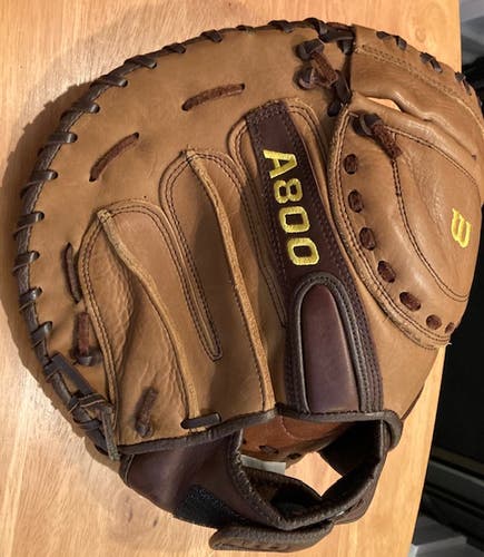 New Right Hand Throw Wilson Catcher's A800 Softball Glove 32"