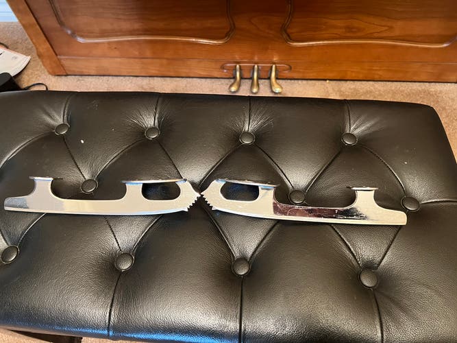 MK professional figure skating Blade Size 7.5 Out Of Stock In US