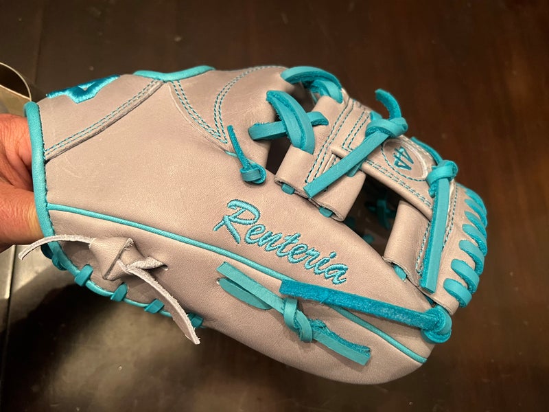 44 Pro Custom Baseball Glove Signature Series Grey Sky Blue