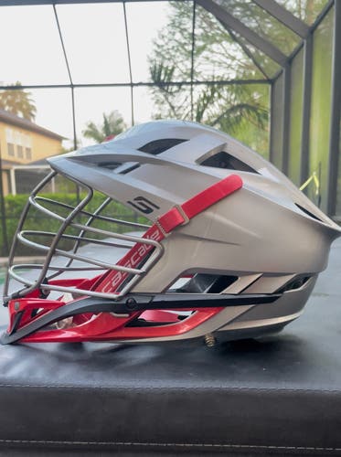 Silver Cascade S Lacrosse Helmet