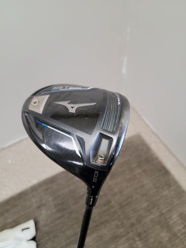 Men's Used Mizuno Right Handed ST200 Driver Regular Flex 10.5 Loft