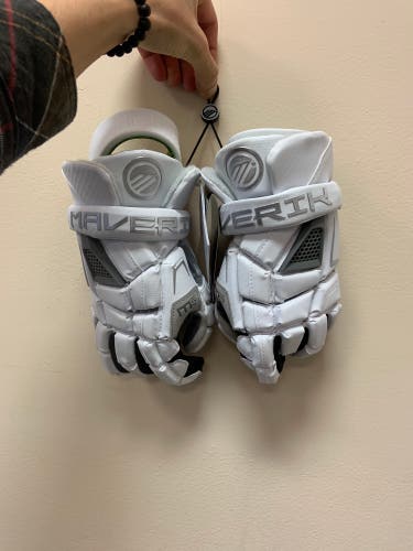 New Maverik 13" M5 Lacrosse Gloves