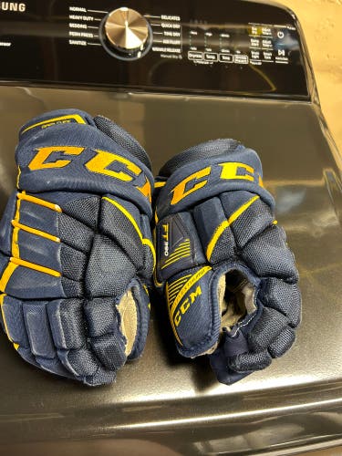 CCM 13" JetSpeed FT390 Gloves