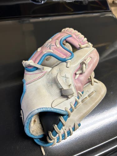 Bradley Custom Infield Mitt