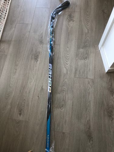 New RH custom Bauer Nexus Sync Hockey Stick P90TM right handed Benn Pro