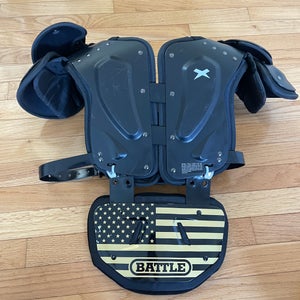 Used Youth Large Xenith Flyte Shoulder Pads