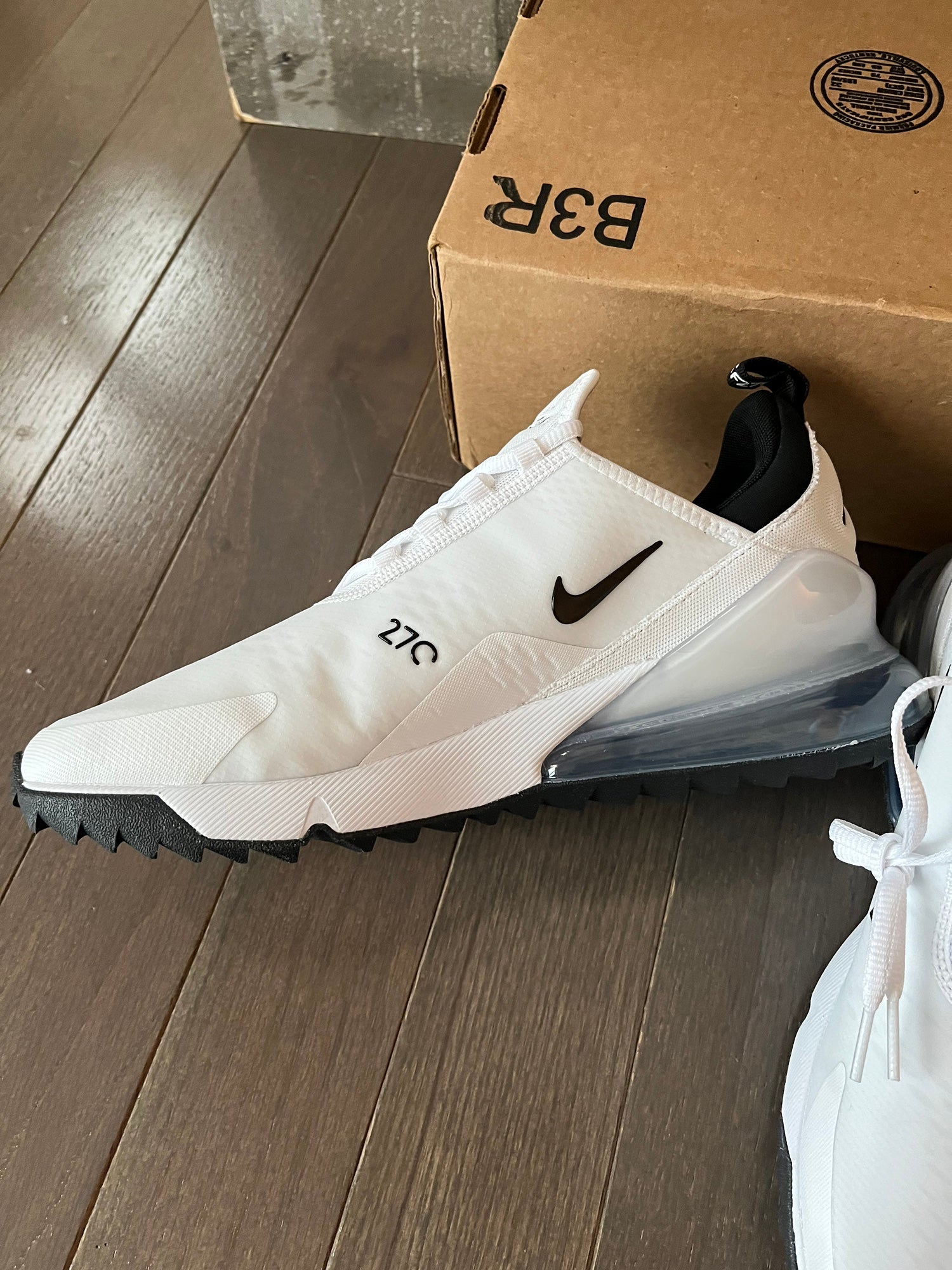 nike air 270 box