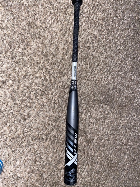 Used 2022 Louisville Slugger (-10) 22oz 32" Meta Bat