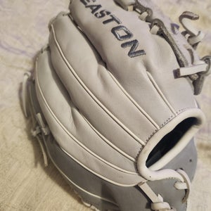 Easton Right Hand Throw Ghost Softball Glove 12" Excellent Condition