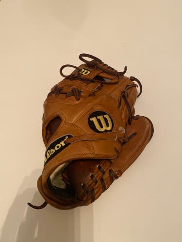 A2000 Baseball Glove 11.5 Pro Stock DP15