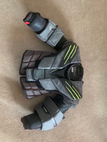 Used Small Bauer Pro Stock Hyperlite Goalie Chest Protector