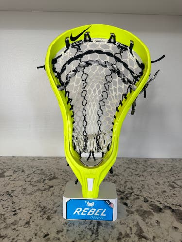 Used Defense Strung Alpha U Head