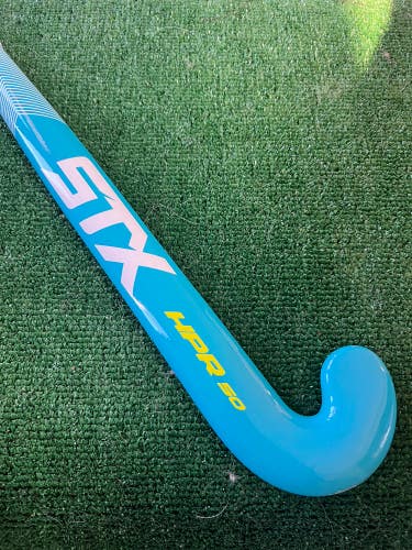 Used STX HPR 50 Field Hockey Stick 33"