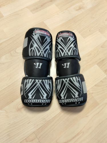 Used Youth Small Warrior Adrenaline 7.0 Arm Pads
