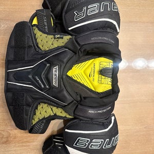 Used  for a season Junior small Bauer supreme S190 shoulder pad’s