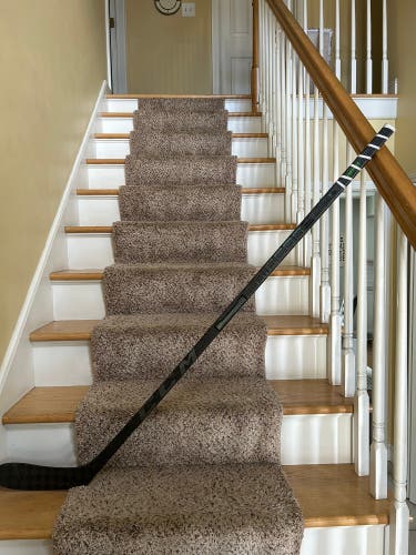 Junior Right Handed P28 Trigger 6 Pro Hockey Stick