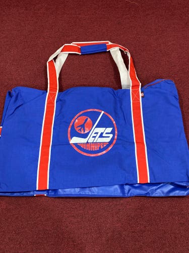 New  Winnipeg Jets Player Bag Item#WNP
