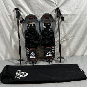 Yukon Charlie's Chinook Series 825 Snowshoes Telescoping Poles & Bag EXCELLENT