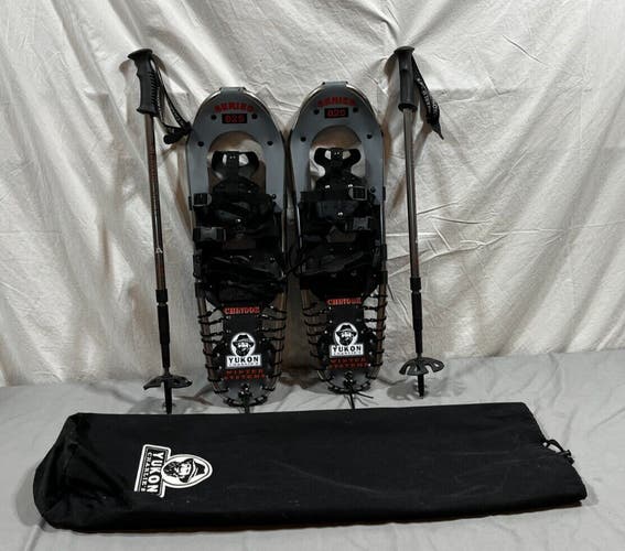 Yukon Charlie's Chinook Series 825 Snowshoes Telescoping Poles & Bag EXCELLENT