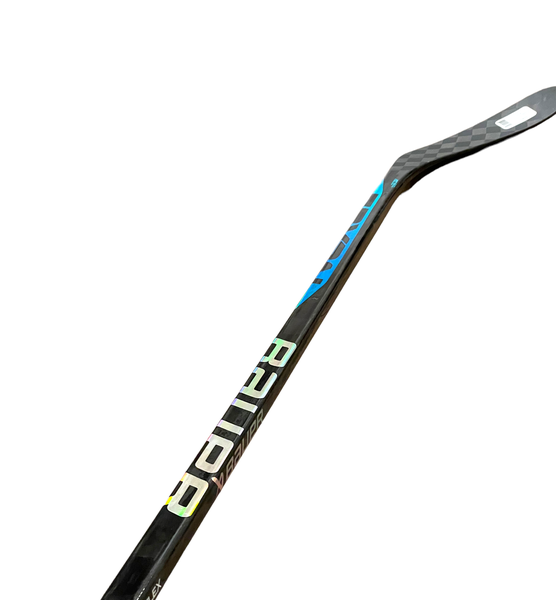 New Bauer Nexus Sync RH 77 P28 Stick | SidelineSwap