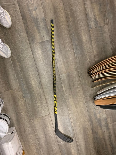 CCM JetSpeed FT670 Composite Hockey Stick - Junior