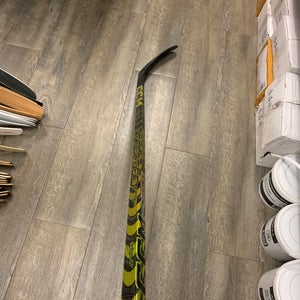 Intermediate New Left Hand CCM JetSpeed FT5 Pro Hockey Stick P28
