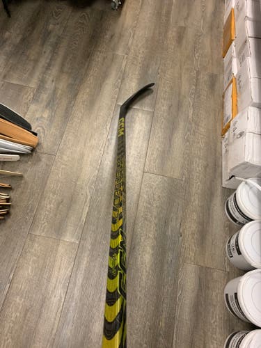 Intermediate New Left Hand CCM JetSpeed FT5 Pro Hockey Stick P28