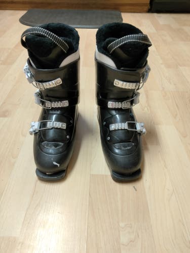 Used Salomon Team Ski Boots