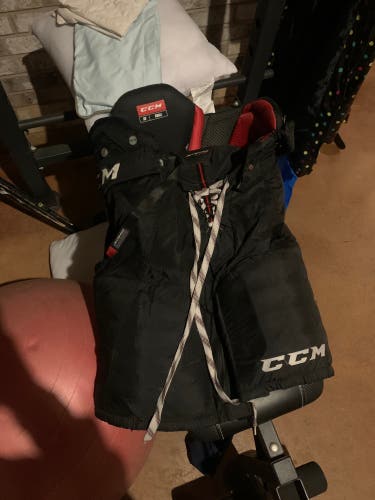 Junior Small CCM JetSpeed FT390 Hockey Pants