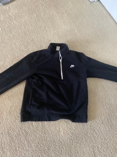 Black New Large Nike Sweatshirt