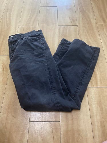 7 For All Mankind Women’s Size 36 Black Jeans