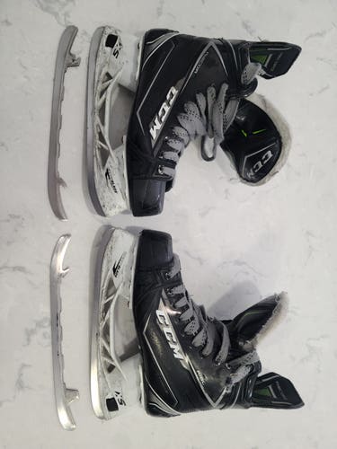 Senior Used CCM RibCor 78K Hockey Skates Regular Width Size 6 with extra set of steel
