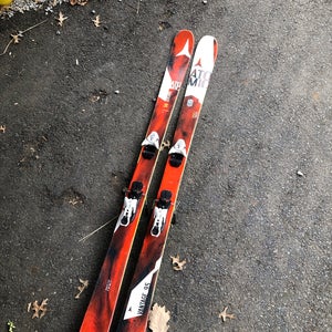 Used Men's 186cm Atomic Vantage 95 Skis with Bindings