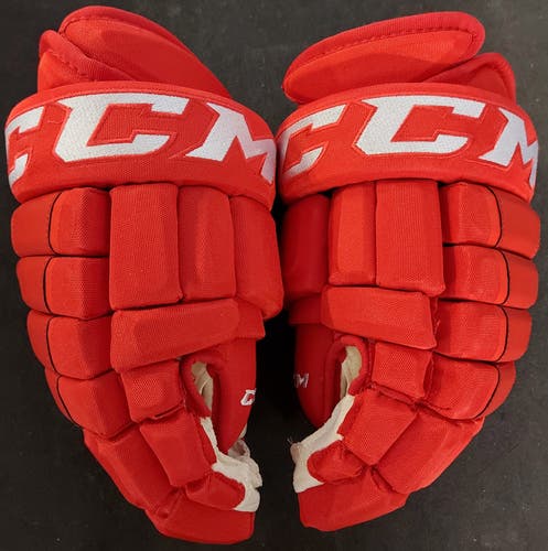 New CCM HG97 Grand Rapids Griffins Gloves 13" Pro Stock (101598720032)