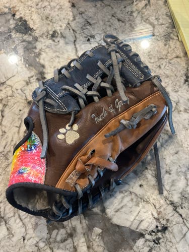44 Pro Baseball Glove