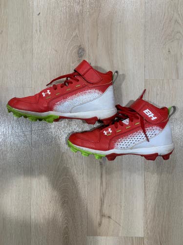 Used Under Armour Bryce Harper Baseball Cleats - Size: M 6.0 (W 7.0)