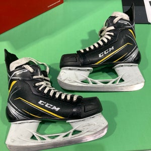 Junior Used CCM Tacks 9042 Hockey Skates D&R (Regular) 4.0