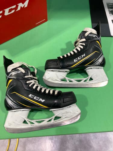 Junior Used CCM Tacks 9042 Hockey Skates D&R (Regular) 4.0