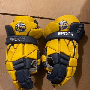 Georgia Swarm Epoch large Integra LE Lacrosse Gloves