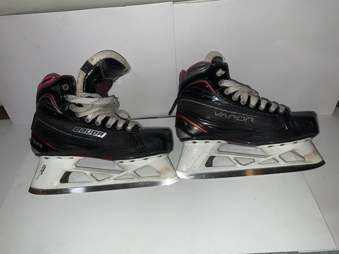 Used Bauer Regular Width  Size 7.5 vapor x900 Hockey Goalie Skates