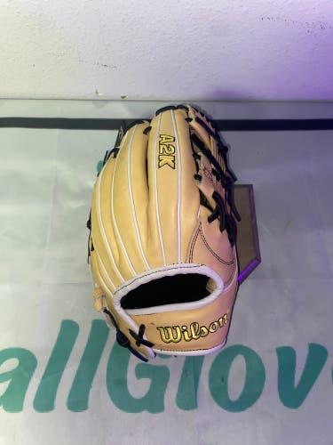 NWT Wilson A2K 1787 December 2021 GOTM 11.75”