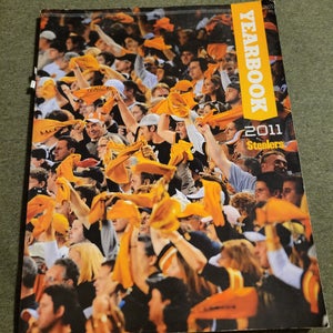 Pittsburgh Steelers NFL 2011 Yearbook