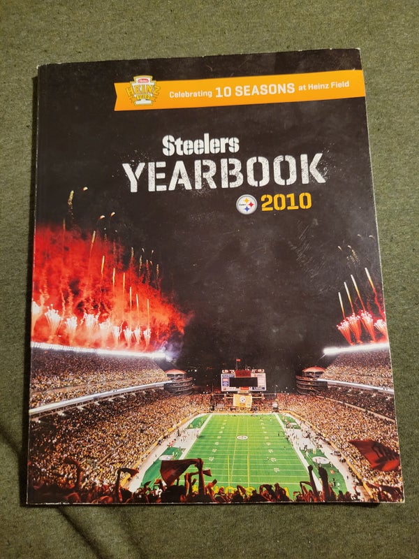 Pittsburgh Steelers NFL 2010 Yearbook