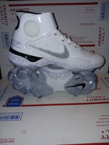 Nike High Top Force Zoom Trout 7