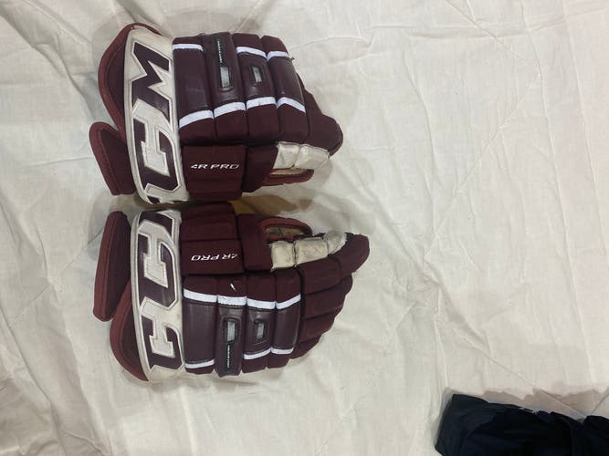 CCM 13" Pro Stock Tacks 4 Roll Pro Gloves