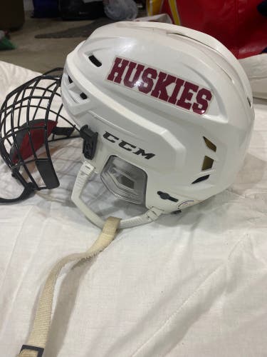 Used Small CCM Pro Stock Tacks 310 Helmet