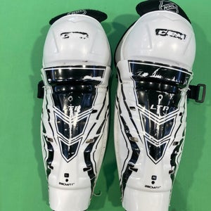 Used CCM LTP Shin Pads 11"