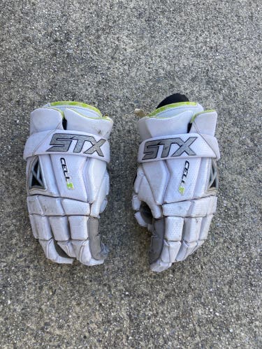 Used Player's STX Medium Cell V Lacrosse Gloves